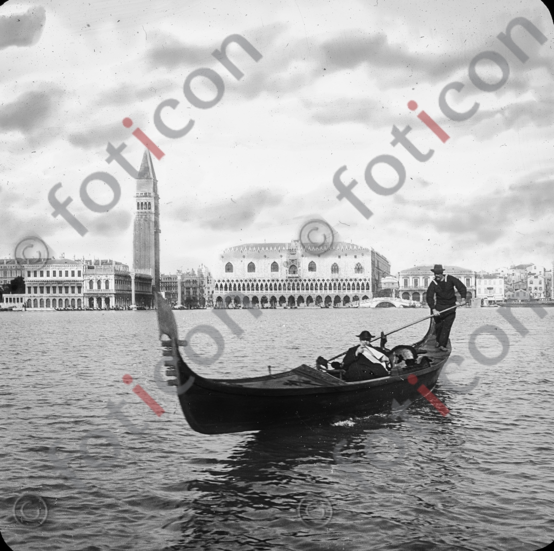 Gondel | Gondola - Foto foticon-simon-147-058-sw.jpg | foticon.de - Bilddatenbank für Motive aus Geschichte und Kultur
